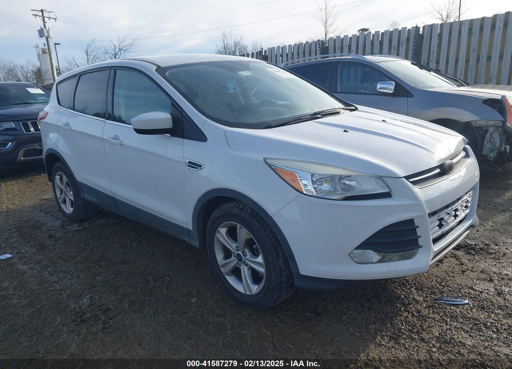 2015 FORD ESCAPE SE VIN: 1FMCU0G79FUA64927