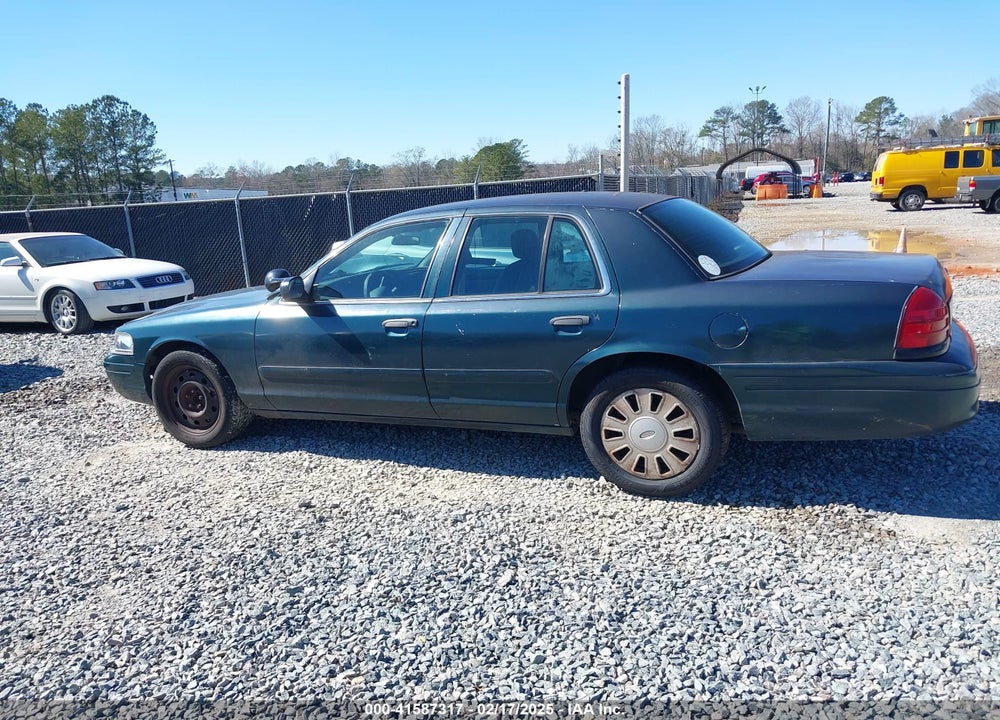 2008 FORD CROWN VICTORIA VIN: 2FAFP71V48X178702