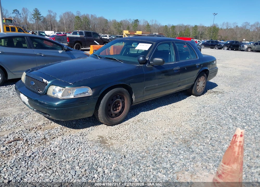 2008 FORD CROWN VICTORIA VIN: 2FAFP71V48X178702