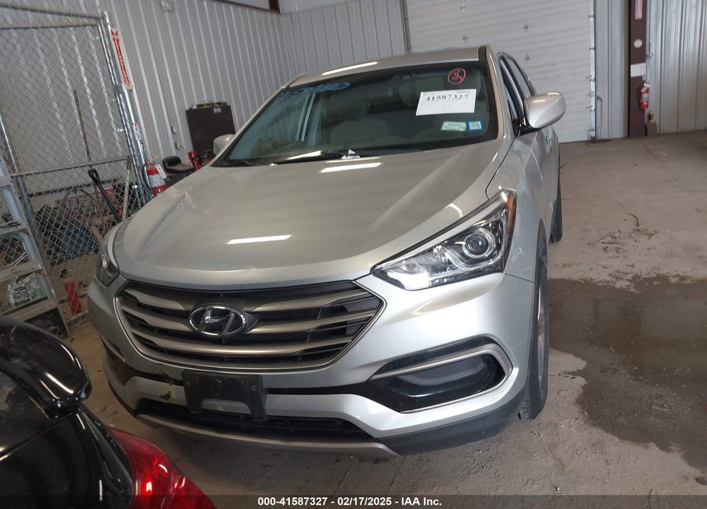 2017 HYUNDAI SANTA FE SPORT 2.4L VIN: 5XYZTDLB8HG491880