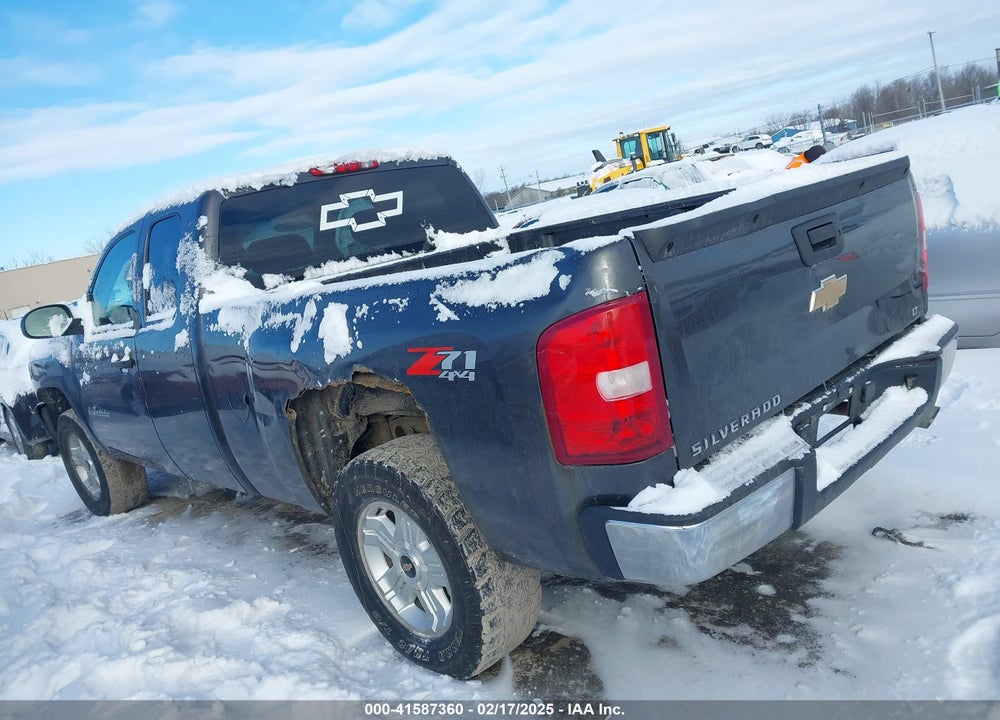 2011 CHEVROLET SILVERADO VIN: 1GCRKSE38BZ290776