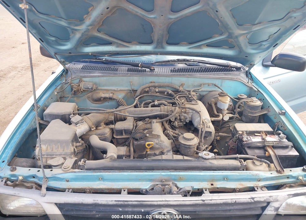 1995 TOYOTA TACOMA VIN: 4TAUN41B9SZ003628