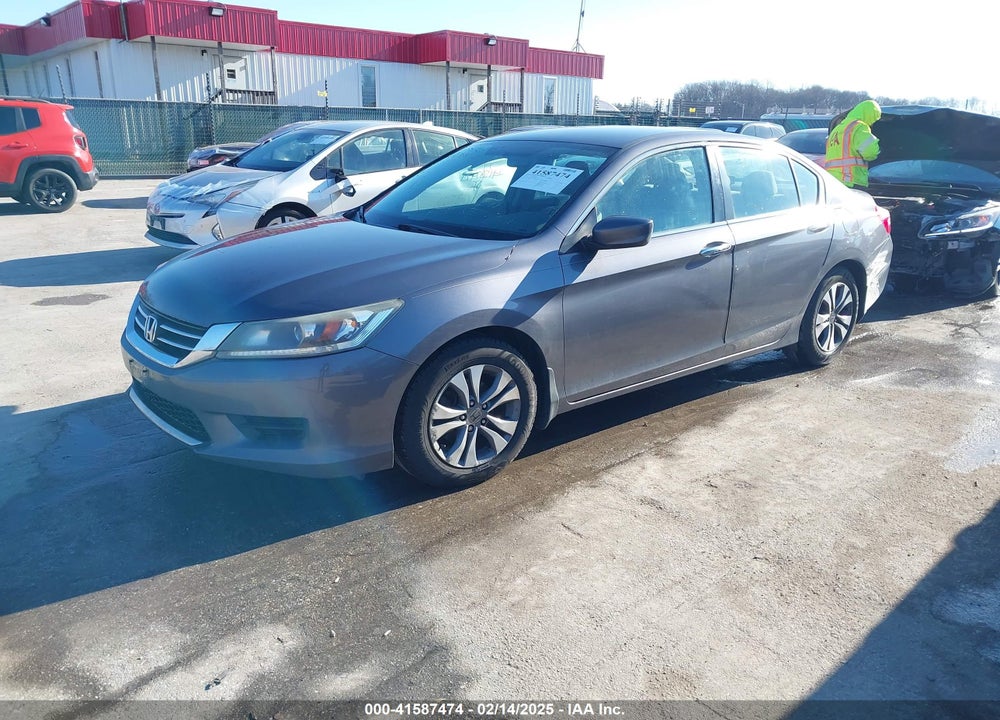 2015 HONDA ACCORD VIN: 1HGCR2F32FA204433