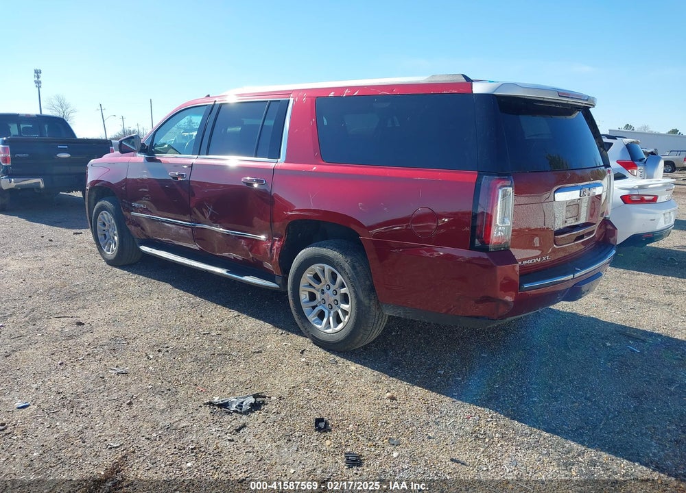 2017 GMC YUKON XL DENALI VIN: 1GKS2HKJ1HR153442