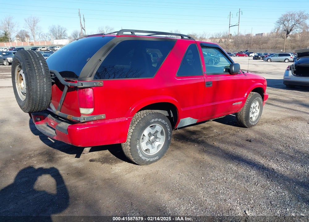 2001 CHEVROLET BLAZER LS VIN: 1GNCT18W31K250350