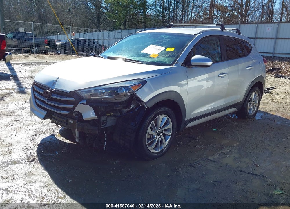 2018 HYUNDAI TUCSON SEL VIN: KM8J33A40JU710939