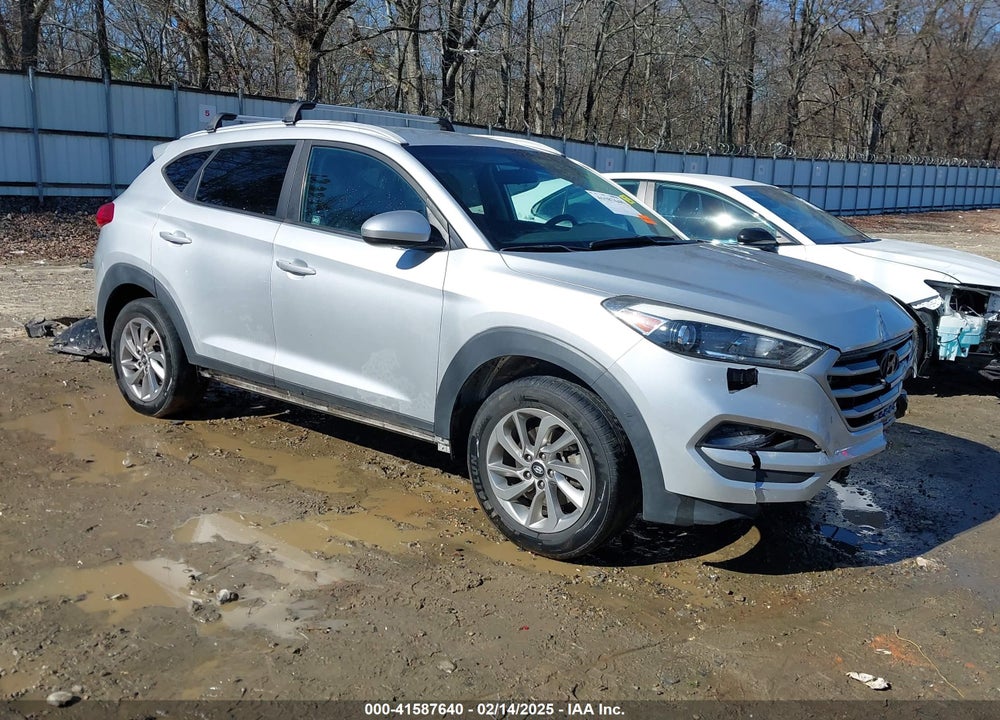 2018 HYUNDAI TUCSON SEL VIN: KM8J33A40JU710939