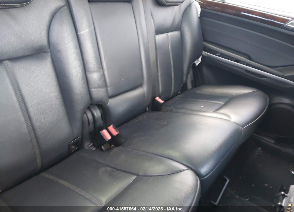 2010 MERCEDES-BENZ GL 450 4MATIC VIN: 4JGBF7BE2AA619215