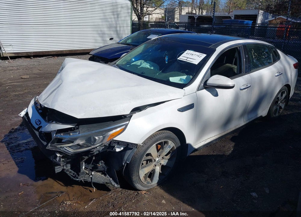 2020 KIA OPTIMA S VIN: 5XXGT4L35LG420486