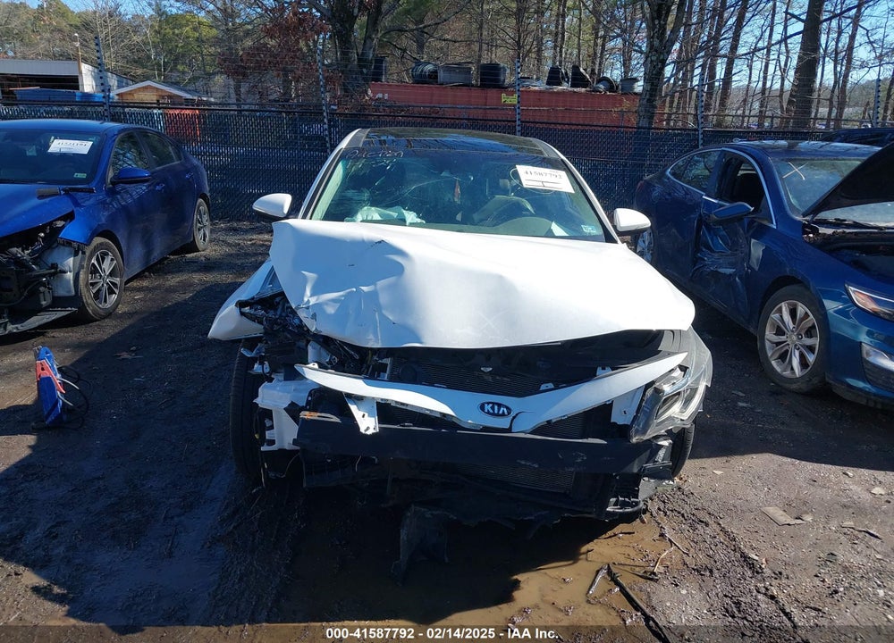 2020 KIA OPTIMA S VIN: 5XXGT4L35LG420486
