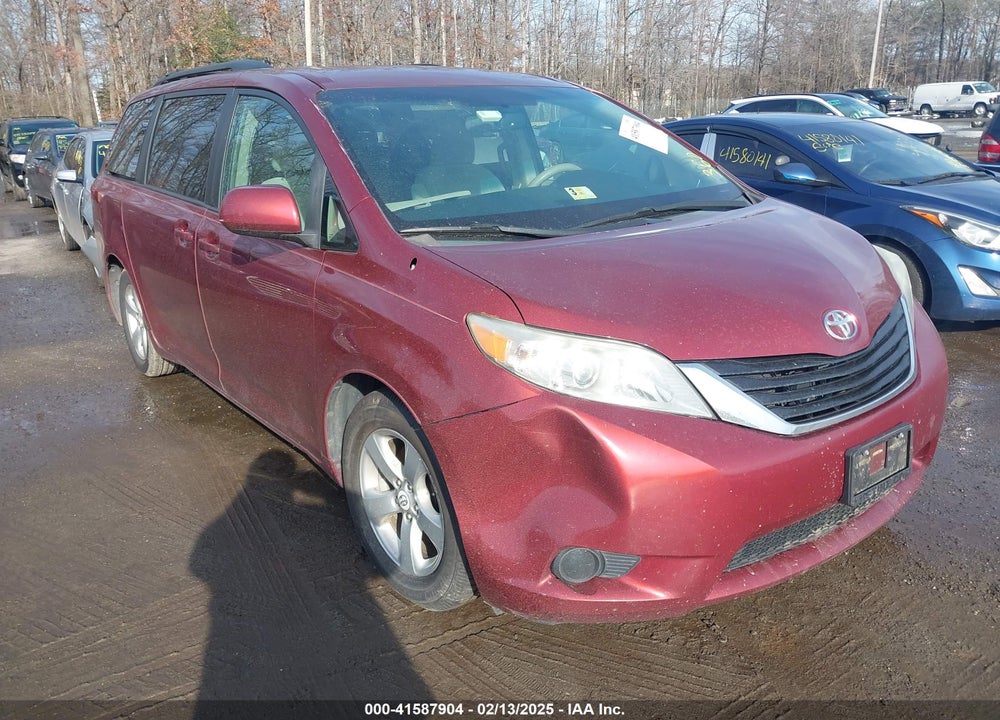 2011 TOYOTA SIENNA LE V6 VIN: 5TDKK3DC0BS135553