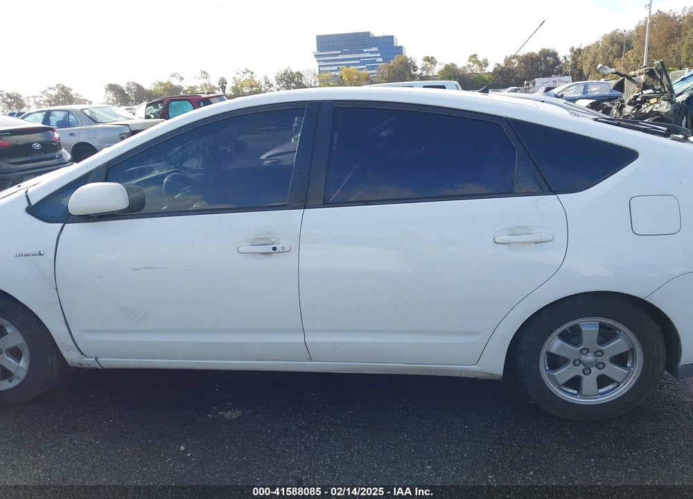 2008 TOYOTA PRIUS VIN: JTDKB20U583321320