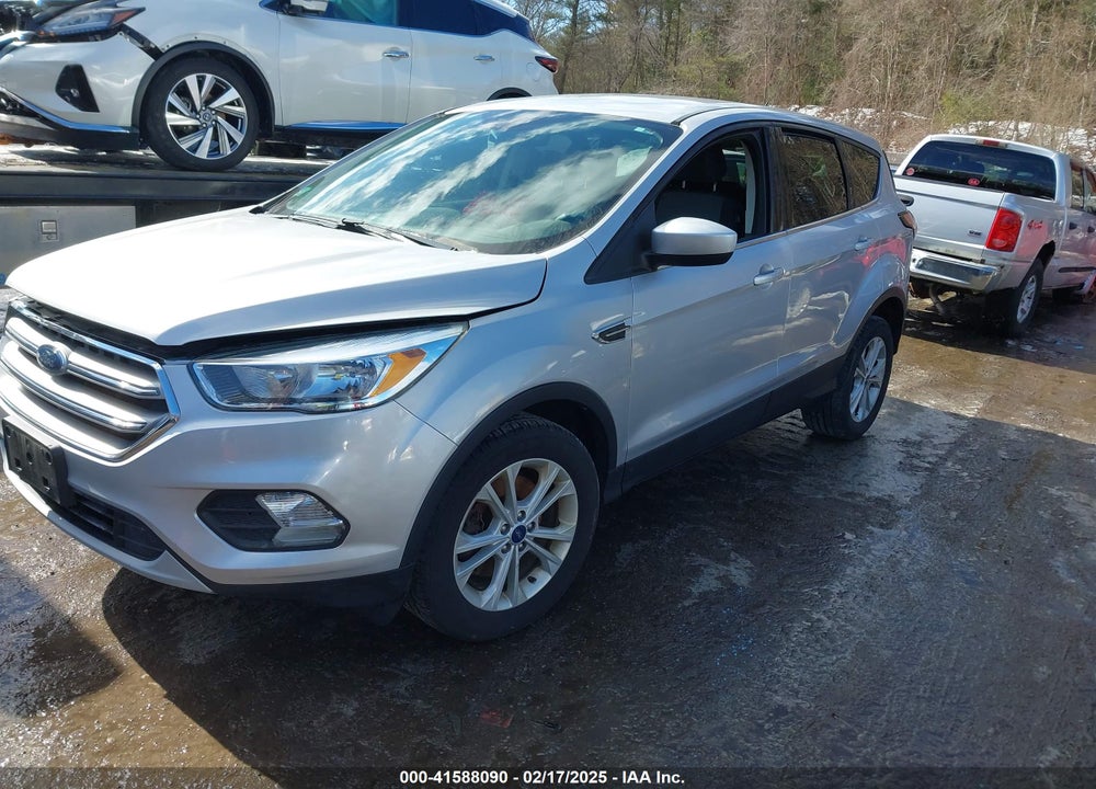 2017 FORD ESCAPE SE VIN: 1FMCU9GD6HUD23175