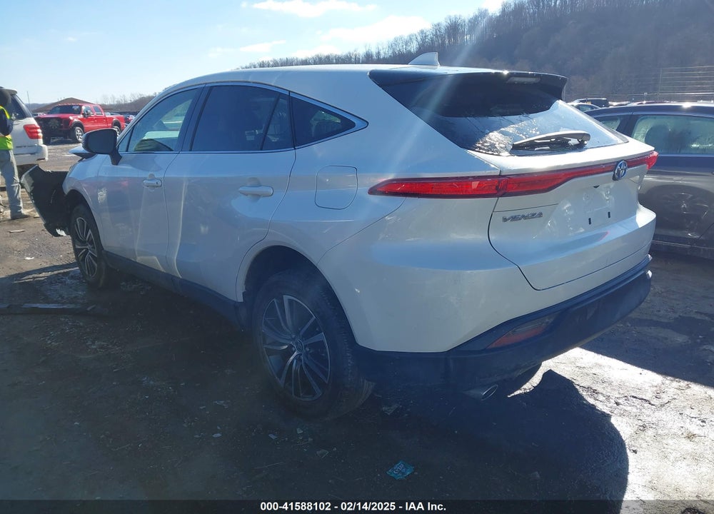 2022 TOYOTA VENZA VIN: JTEAAAAH4NJ105133