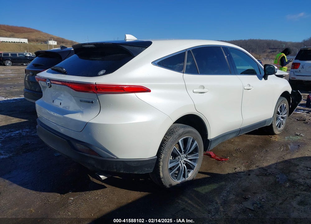 2022 TOYOTA VENZA VIN: JTEAAAAH4NJ105133