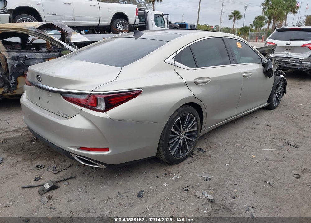 2022 LEXUS ES VIN: 58ADZ1B15NU120707
