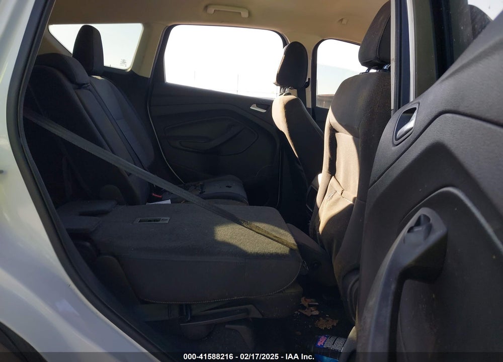 2016 FORD ESCAPE SE VIN: 1FMCU0GX2GUB75000