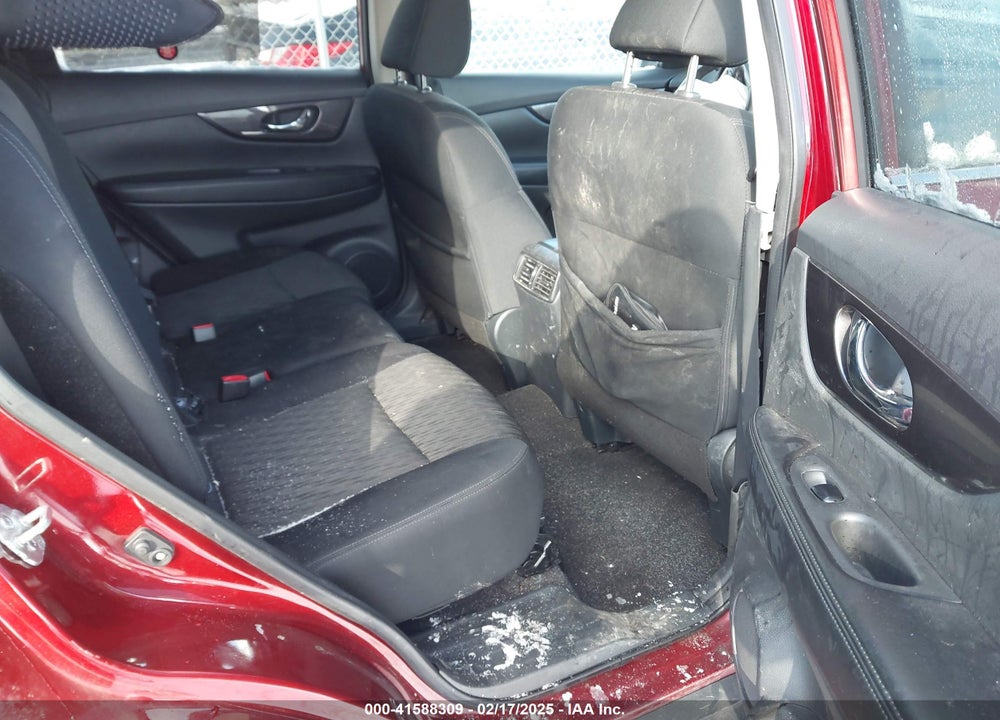 2018 NISSAN ROGUE SV VIN: 5N1AT2MV5JC804089