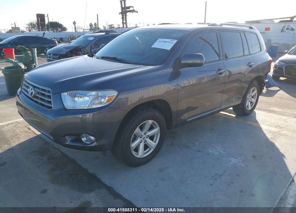 2010 TOYOTA HIGHLANDER BASE V6 VIN: 5TDZK3EH9AS013555