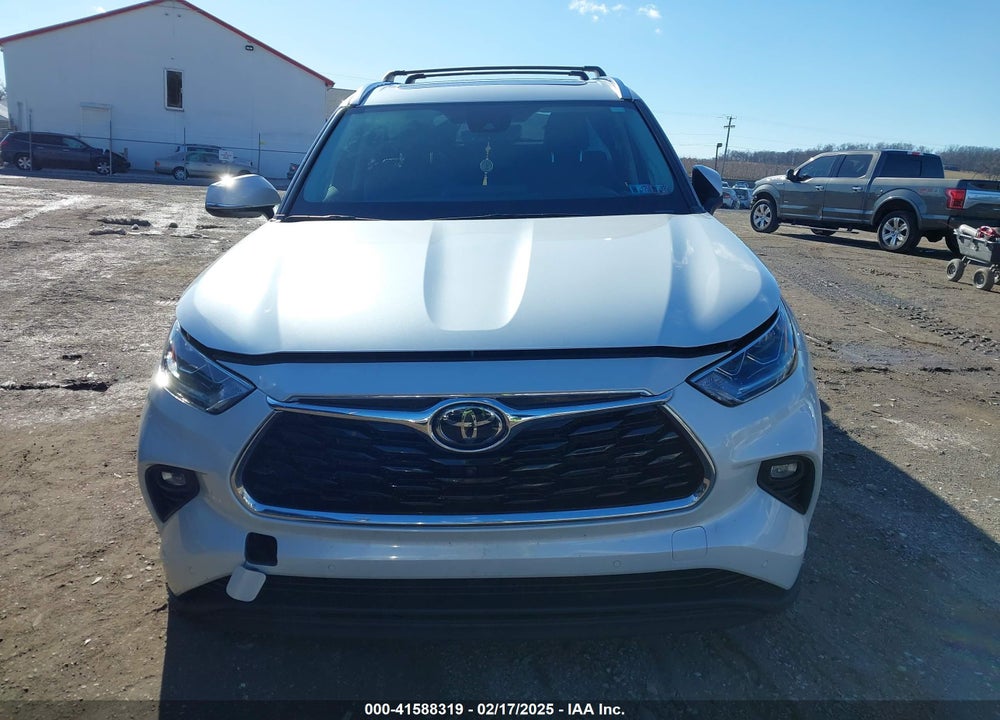 2022 TOYOTA HIGHLANDER LIMITED VIN: 5TDDZRBH2NS161999