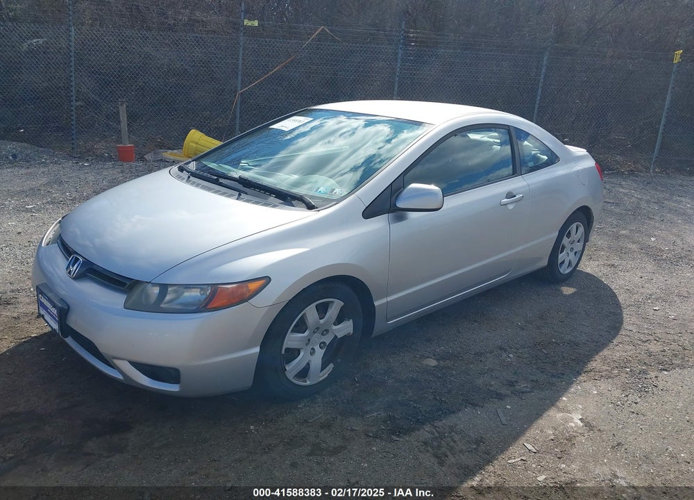 2008 HONDA CIVIC VIN: 2HGFG12618H527437