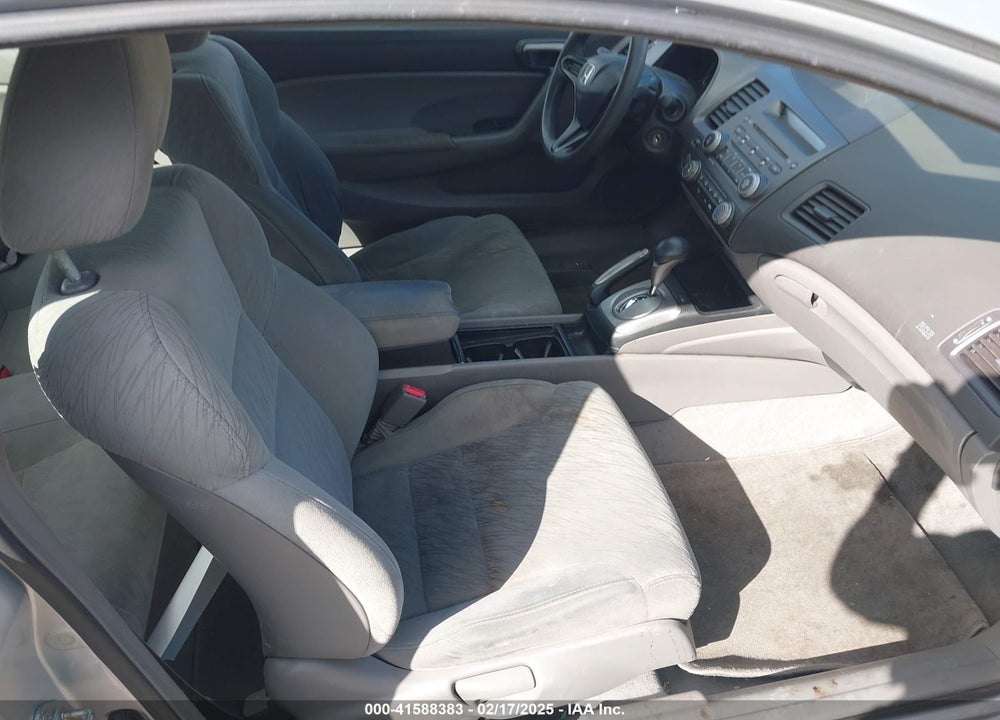 2008 HONDA CIVIC VIN: 2HGFG12618H527437