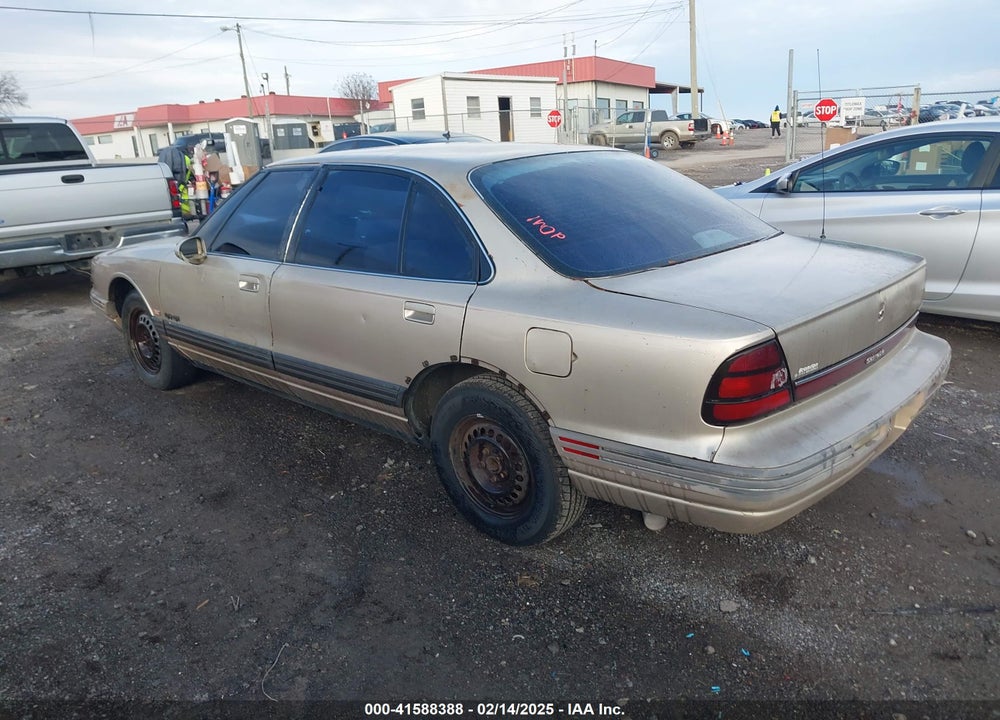 1992 OLDSMOBILE 88 VIN: 1G3HN53L2NH351721