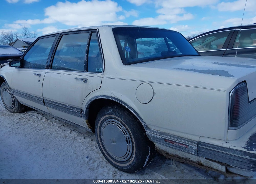 1991 OLDSMOBILE 88 ROYALE VIN: 1G3HN54C6MH307850