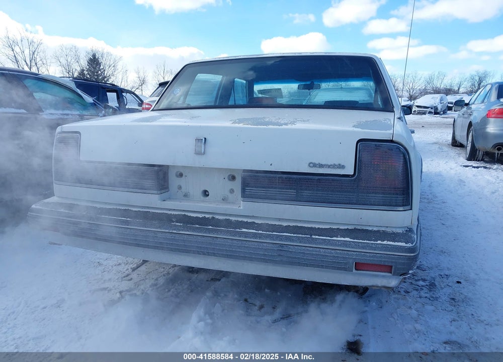 1991 OLDSMOBILE 88 ROYALE VIN: 1G3HN54C6MH307850