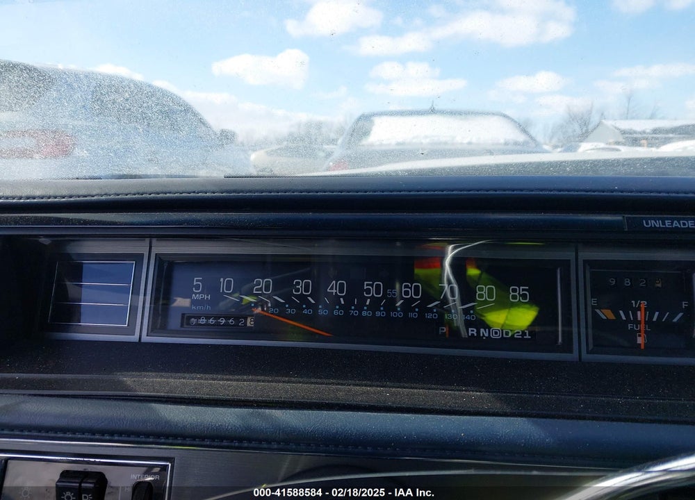 1991 OLDSMOBILE 88 ROYALE VIN: 1G3HN54C6MH307850