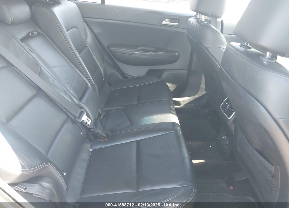 2017 KIA SPORTAGE EX VIN: KNDPN3AC7H7233998
