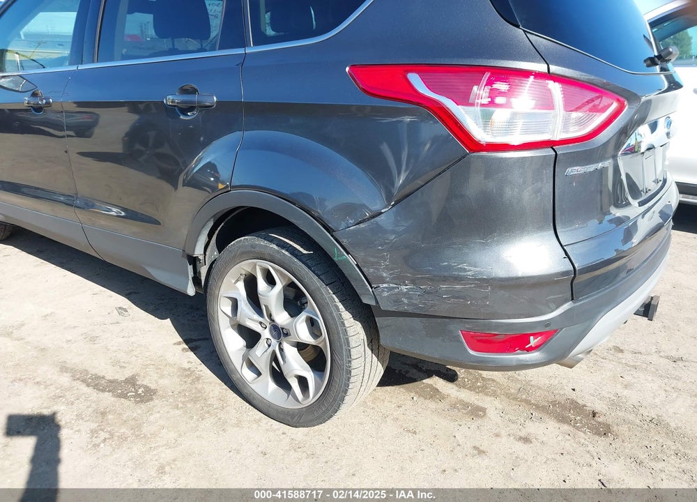 2015 FORD ESCAPE TITANIUM VIN: 1FMCU0J92FUB73417