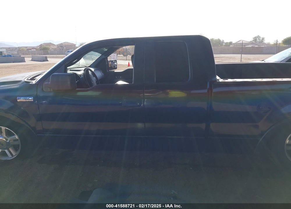 2005 FORD F-150 VIN: 1FTPX12525NB25391
