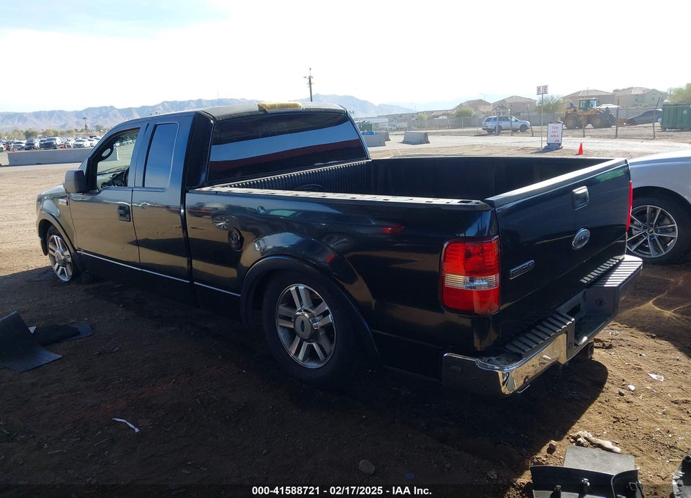 2005 FORD F-150 VIN: 1FTPX12525NB25391