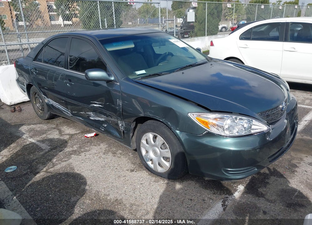 2004 TOYOTA CAMRY LE VIN: 4T1BE32KX4U287917