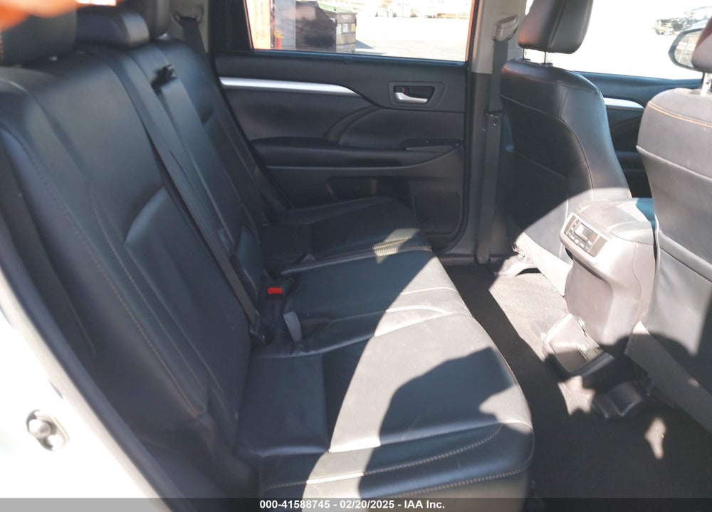 2016 TOYOTA HIGHLANDER VIN: 5TDKKRFH3GS160434