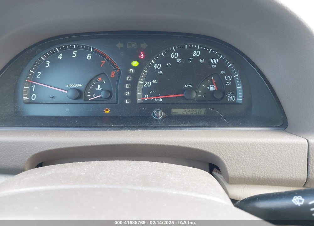 2003 TOYOTA CAMRY LE VIN: 4T1BE32K83U712257