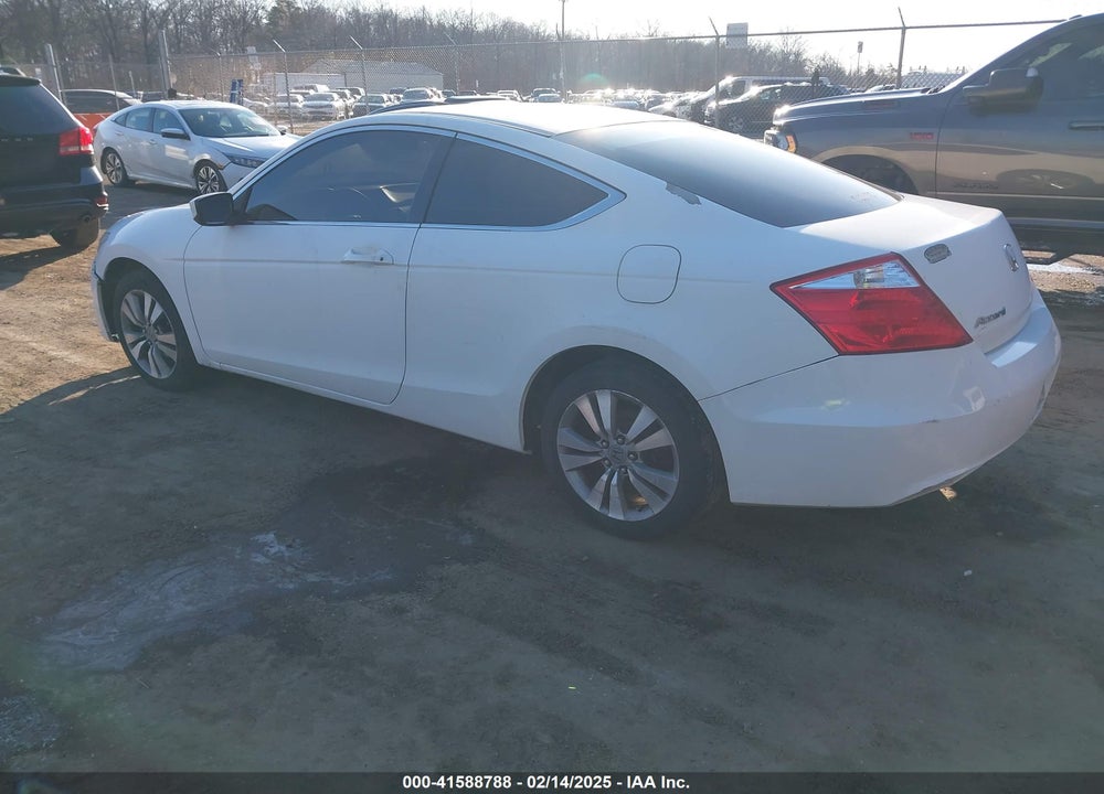 2010 HONDA ACCORD VIN: 1HGCS1B33AA018509