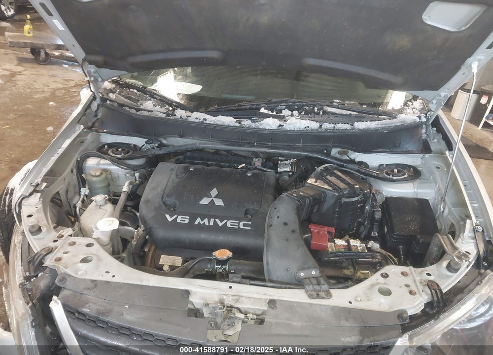 2008 MITSUBISHI OUTLANDER LS VIN: JA4MT31X08Z013323