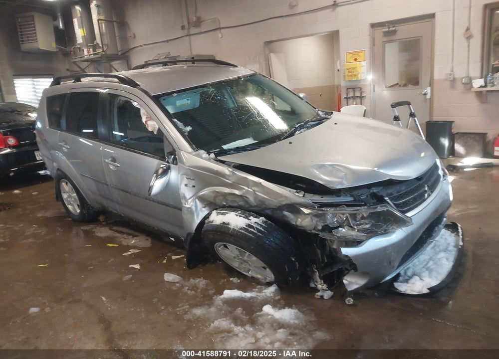 2008 MITSUBISHI OUTLANDER LS VIN: JA4MT31X08Z013323