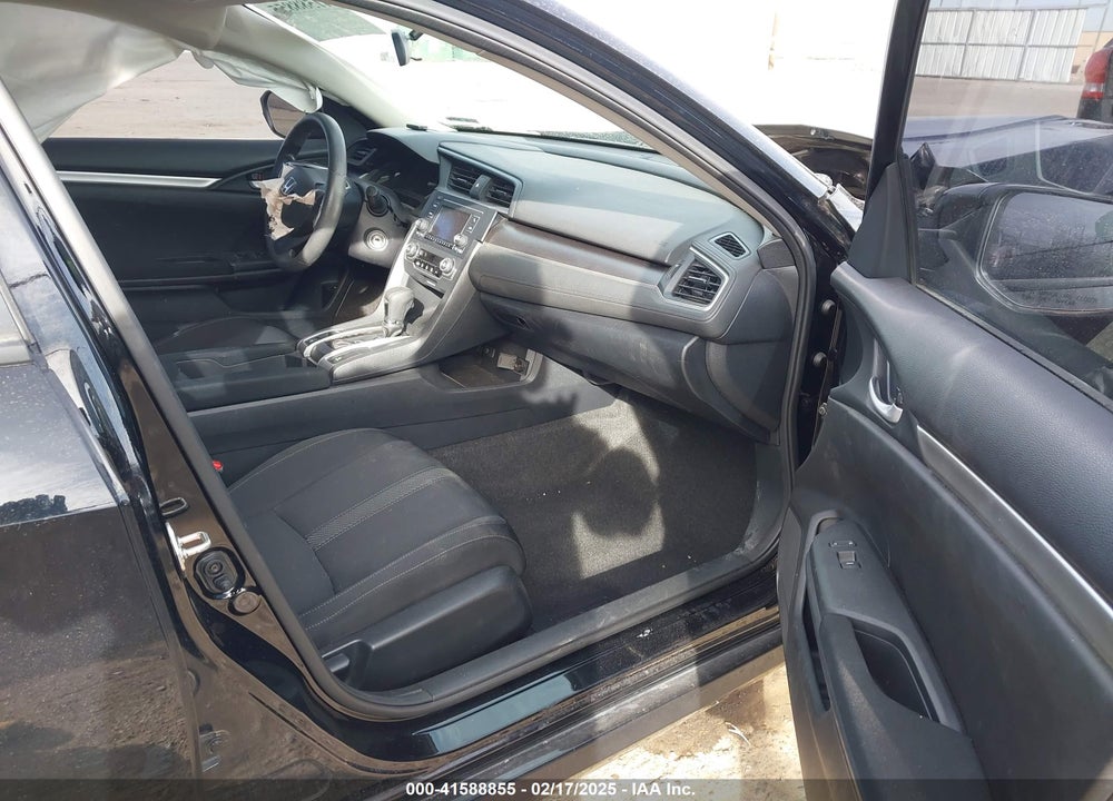 2017 HONDA CIVIC VIN: 19XFC2F50HE221973