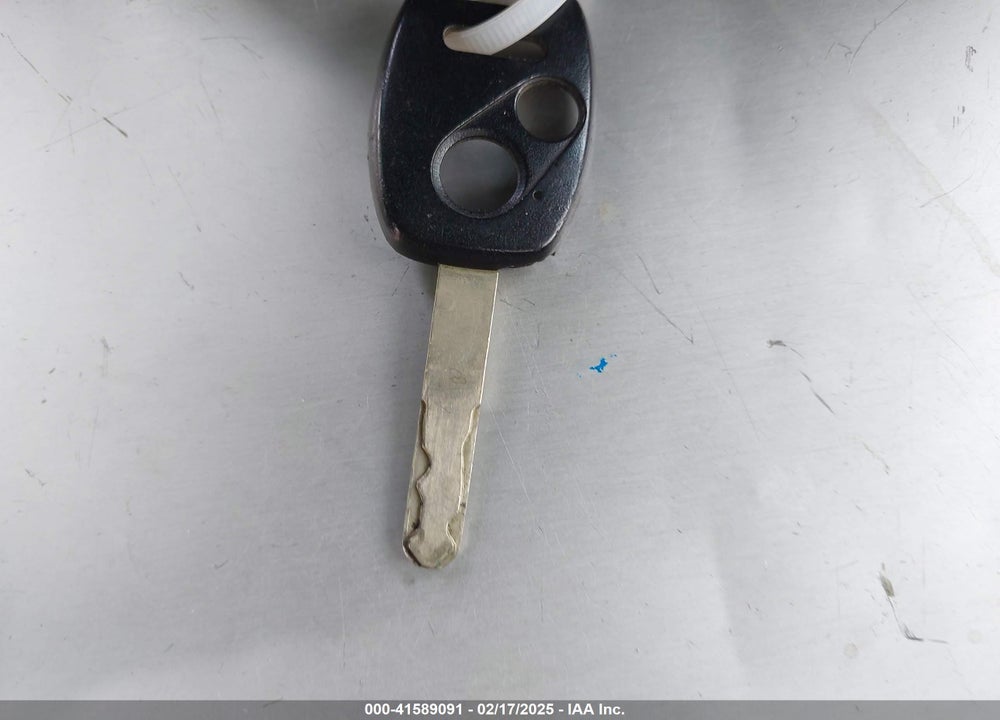 2006 HONDA CIVIC VIN: JHMFA165X6S011941