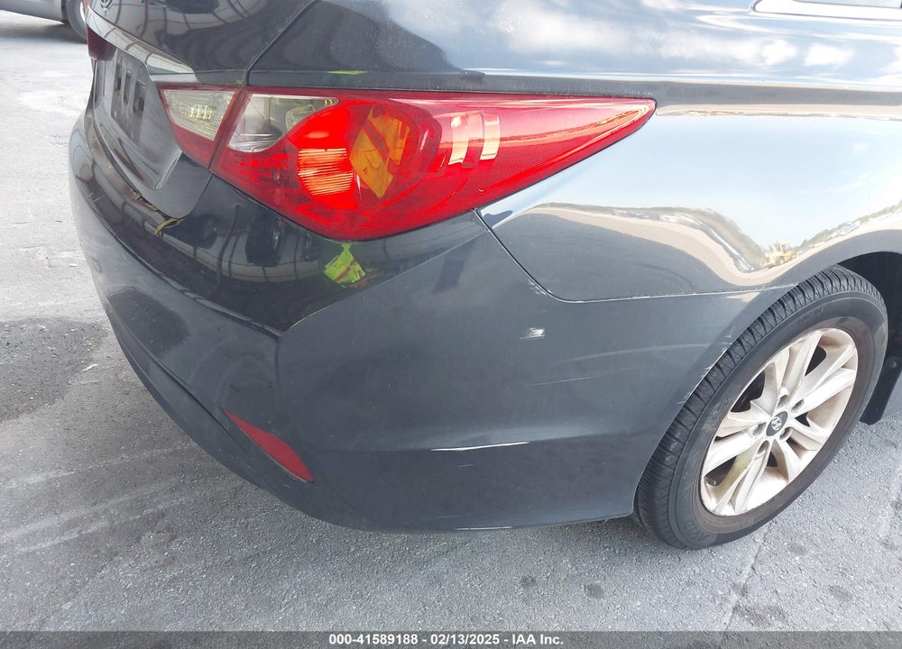 2014 HYUNDAI SONATA VIN: 5NPEB4AC1EH940432