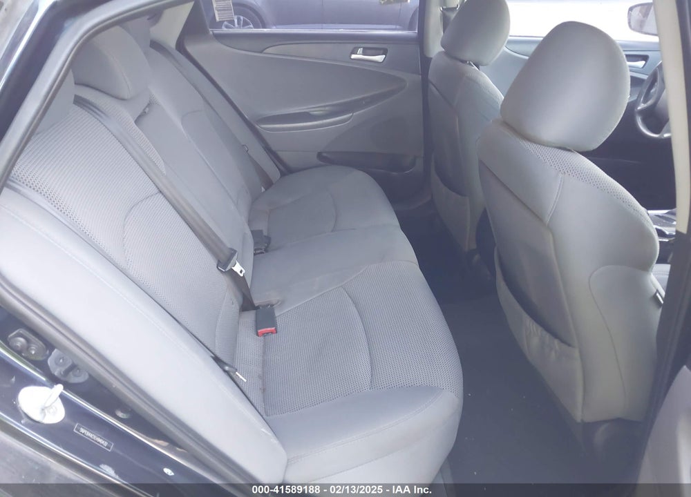 2014 HYUNDAI SONATA VIN: 5NPEB4AC1EH940432