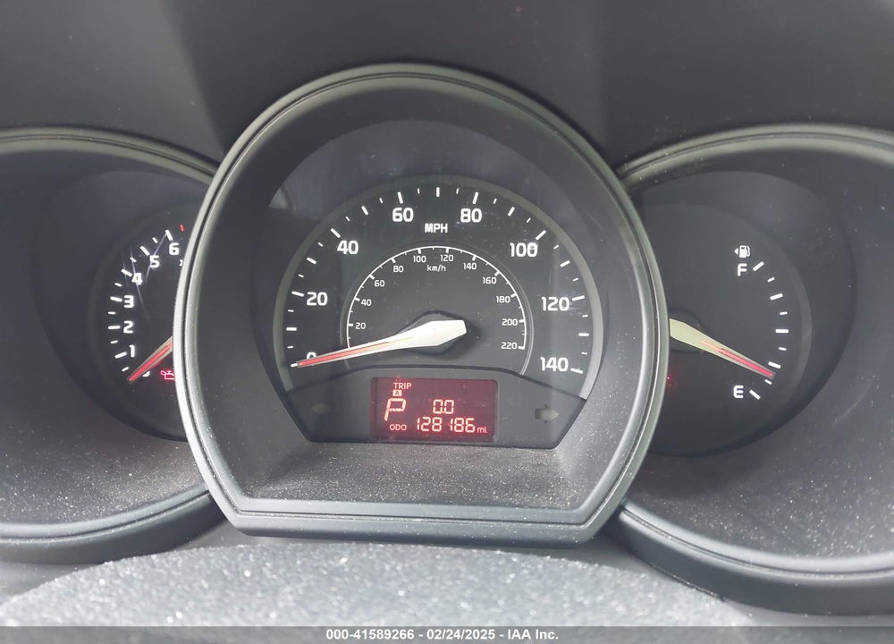 2013 KIA RIO VIN: KNADM5A38D6164639