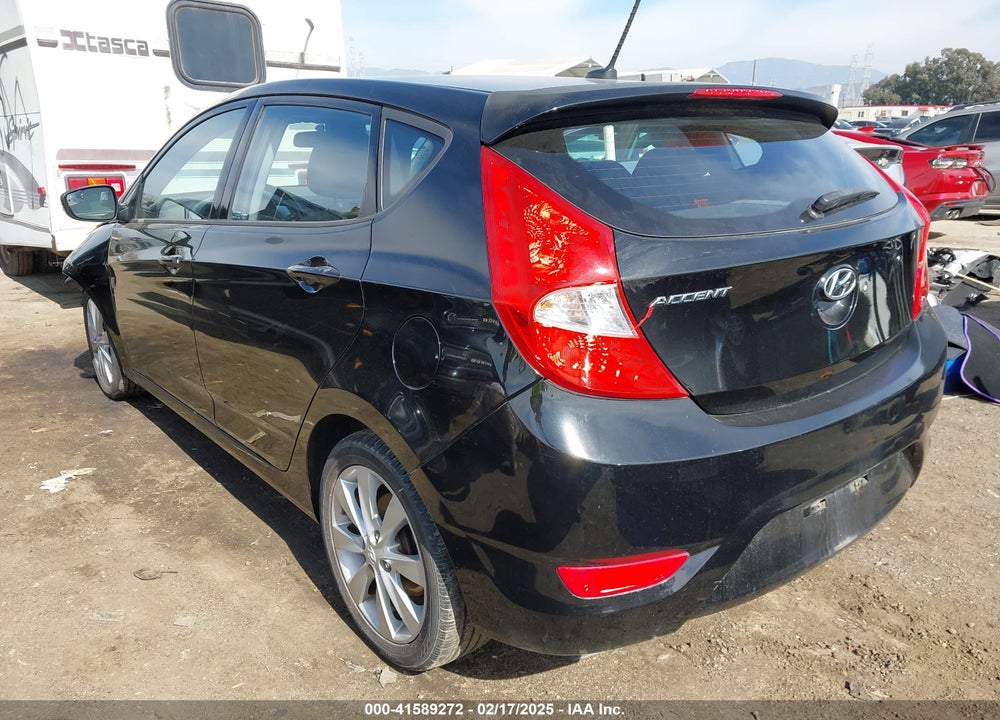 2014 HYUNDAI ACCENT VIN: KMHCU5AE6EU155785