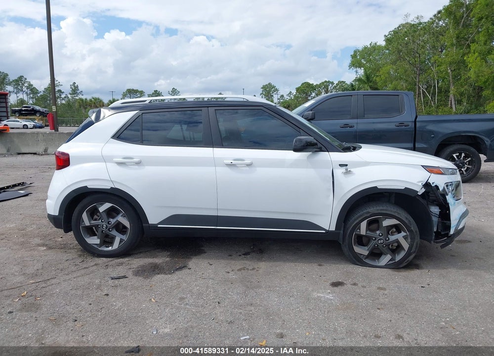 2023 HYUNDAI VENUE LIMITED VIN: KMHRC8A33PU215490