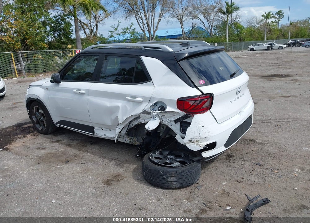 2023 HYUNDAI VENUE LIMITED VIN: KMHRC8A33PU215490
