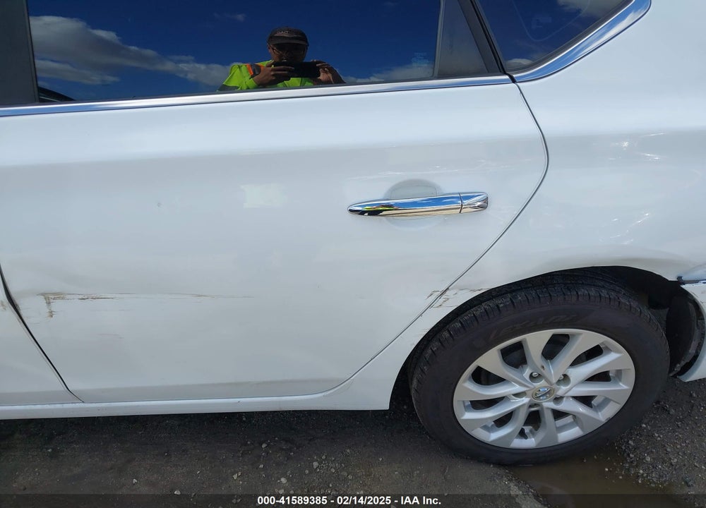 2018 NISSAN SENTRA VIN: 3N1AB7AP1JY248867