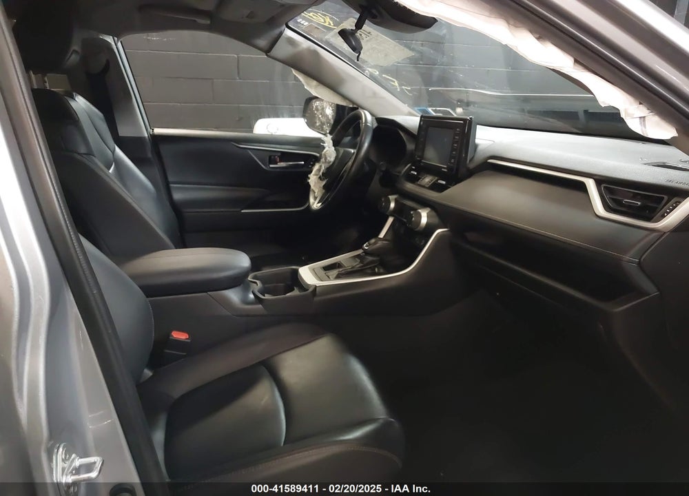 2020 TOYOTA RAV4 VIN: 2T3A1RFV2LW091104